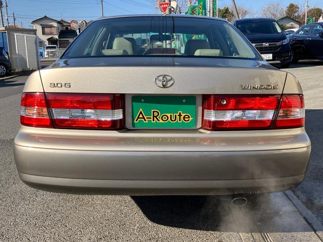 ウィンダム ３．０Ｇ　コーチエディション　後期型　Ｖ６／１ＭＺエンジン　サンルーフ　専用ＣＯＡＣＨ製レザーシート　純正メッキ１５アルミ　ウッドコンビハンドル／インパネ　キーレス　クルコン　ゴールドエンブレム　ＨＩＤ　オートライト　フォグランプ（31枚目）