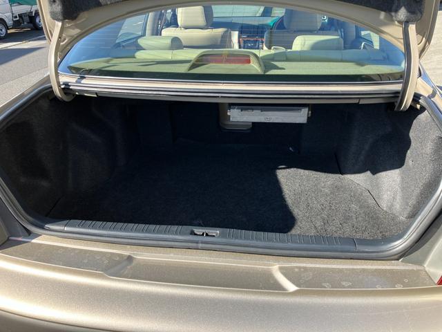 ウィンダム ３．０Ｇ　コーチエディション　後期型　Ｖ６／１ＭＺエンジン　サンルーフ　専用ＣＯＡＣＨ製レザーシート　純正メッキ１５アルミ　ウッドコンビハンドル／インパネ　キーレス　クルコン　ゴールドエンブレム　ＨＩＤ　オートライト　フォグランプ（60枚目）