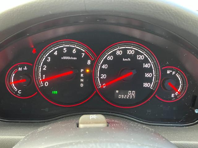 レガシィＢ４ ３．０Ｒ　水平対向６気筒　タイミングチェーン　ベージュ本革　純正ビルシュタインダンパー　クルコン　純正ＭＯＭＯステアリング　社外ＨＤＤナビ　ＣＤ／ＤＶＤ再生　Ｍサーバー　シートヒーター　ＨＩＤ　純正１７アルミ（20枚目）