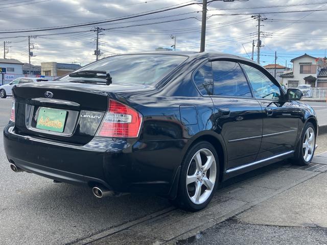 レガシィＢ４ ３．０Ｒ　水平対向６気筒　タイミングチェーン　ベージュ本革　純正ビルシュタインダンパー　クルコン　純正ＭＯＭＯステアリング　社外ＨＤＤナビ　ＣＤ／ＤＶＤ再生　Ｍサーバー　シートヒーター　ＨＩＤ　純正１７アルミ（33枚目）
