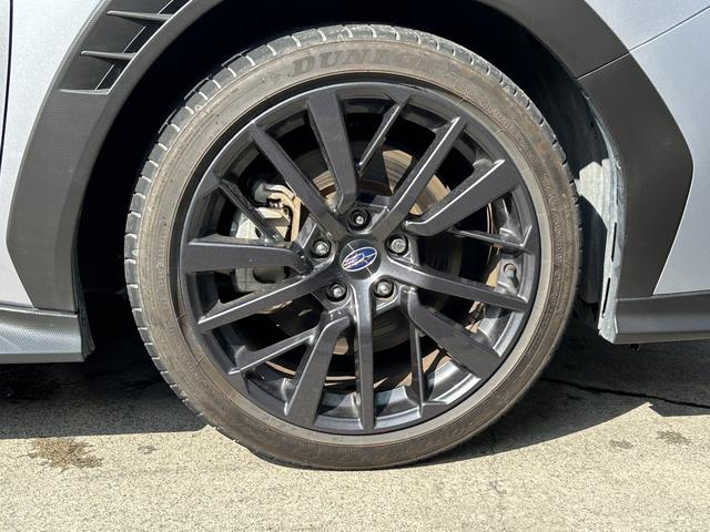 ＷＲＸ Ｓ４ ＧＴ－Ｈ　ＥＸ　純正大型ナビ　ＣＤ／ＤＶＤプレーヤー　アイサイトＸ搭載　１１．６インチ大型モニター　液晶メーター　１８インチアルミ　前席パワーシート　ステアリング連動ヘッドライト　フロント・サイド・バックカメラ　ＣＤ／ＤＶＤプレーヤー　ＥＴＣ２．０（7枚目）