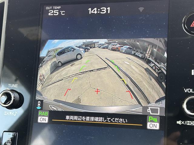ＷＲＸ Ｓ４ ＧＴ－Ｈ　ＥＸ　純正大型ナビ　ＣＤ／ＤＶＤプレーヤー　アイサイトＸ搭載　１１．６インチ大型モニター　液晶メーター　１８インチアルミ　前席パワーシート　ステアリング連動ヘッドライト　フロント・サイド・バックカメラ　ＣＤ／ＤＶＤプレーヤー　ＥＴＣ２．０（12枚目）