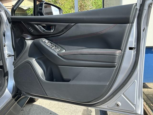 ＷＲＸ Ｓ４ ＧＴ－Ｈ　ＥＸ　純正大型ナビ　ＣＤ／ＤＶＤプレーヤー　アイサイトＸ搭載　１１．６インチ大型モニター　液晶メーター　１８インチアルミ　前席パワーシート　ステアリング連動ヘッドライト　フロント・サイド・バックカメラ　ＣＤ／ＤＶＤプレーヤー　ＥＴＣ２．０（25枚目）
