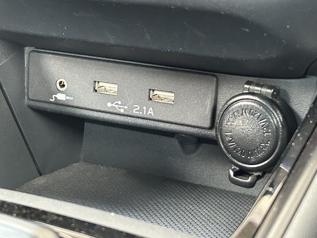 ＷＲＸ Ｓ４ ＧＴ－Ｈ　ＥＸ　純正大型ナビ　ＣＤ／ＤＶＤプレーヤー　アイサイトＸ搭載　１１．６インチ大型モニター　液晶メーター　１８インチアルミ　前席パワーシート　ステアリング連動ヘッドライト　フロント・サイド・バックカメラ　ＣＤ／ＤＶＤプレーヤー　ＥＴＣ２．０（37枚目）