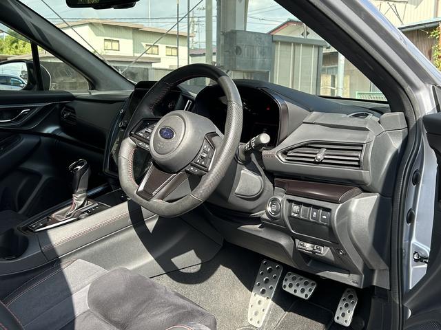 ＷＲＸ Ｓ４ ＧＴ－Ｈ　ＥＸ　純正大型ナビ　ＣＤ／ＤＶＤプレーヤー　アイサイトＸ搭載　１１．６インチ大型モニター　液晶メーター　１８インチアルミ　前席パワーシート　ステアリング連動ヘッドライト　フロント・サイド・バックカメラ　ＣＤ／ＤＶＤプレーヤー　ＥＴＣ２．０（41枚目）