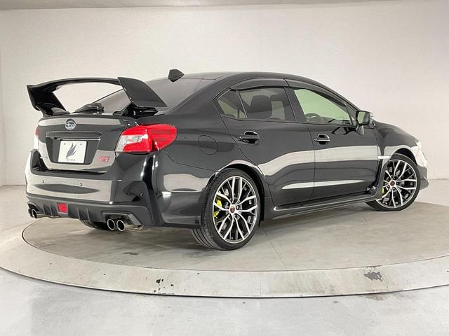ＷＲＸ ＳＴＩ ＳＴＩ　タイプＳ　６ＭＴ／４ＷＤ／大型リアスポ／純正ＤＩＡＴＯＮＥナビ／ＥＴＣ／フロント・サイド・バックカメラ／ＢＩＬＳＴＥＩＮダンパー／後側方警戒支援／前席シートヒーター／運転席パワーシート／（3枚目）
