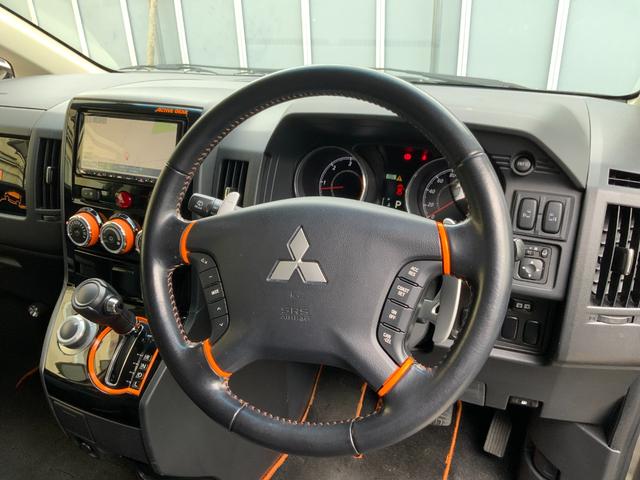 デリカＤ：５ アクティブギア　４ＷＤ／７人乗／ＡＬＰＩＮＥフリップダウン／純正クラリオンナビ／ＥＴＣ／Ｂカメラ／クルコン／ＨＩＤヘッドランプ／両側パワースライドドア／オートエアコン／リアクーラー・ヒーター／前席シートヒーター（11枚目）