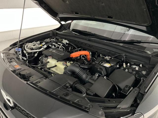 ＭＸ－３０ロータリーＥＶ エディションＲ　ロータリーＥ／充電ケーブル付き／３６０度ビュー／ＢＯＳＥ／マツコネ／ＥＴＣ／ドラレコ／アダプティブＬＥＤヘッド／ＬＫＡ／ＢＳＭ／追従クルコン／シートヒーター／コーナーセンサー／ＡＣ１５００Ｗ電源（10枚目）