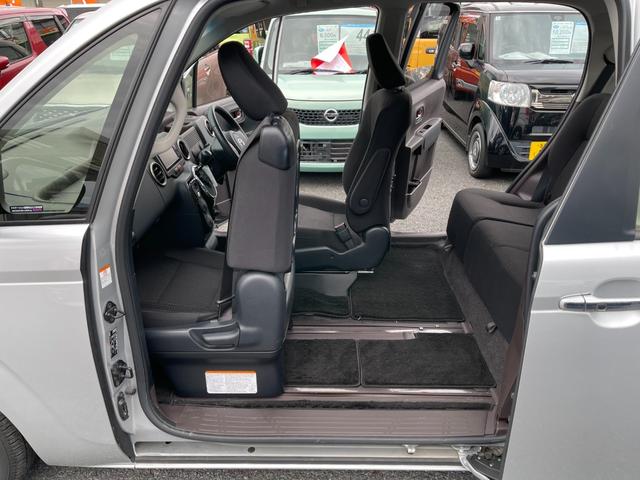 TOYOTA PORTE G