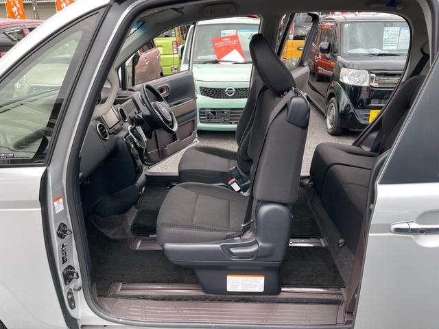 TOYOTA PORTE G