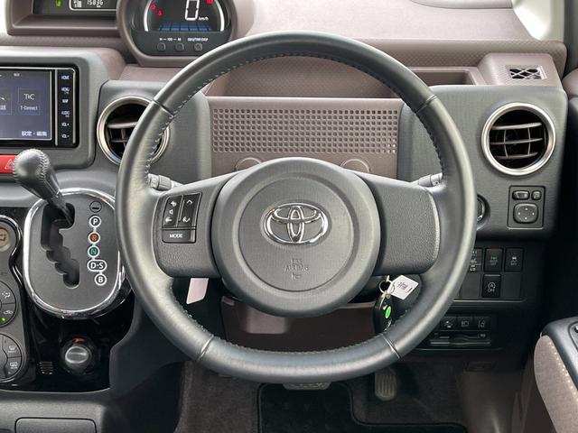 TOYOTA PORTE G