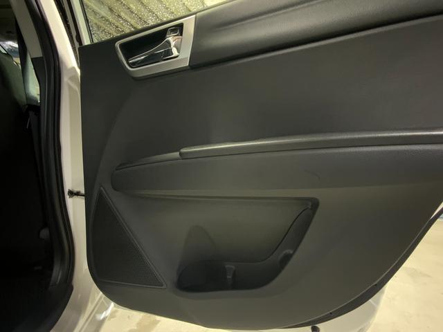 カローラアクシオ 1.5G 1オーナー/5速MT/セーフティセンスC/プリクラッシュセーフティ/車線逸脱警報/オートマチックハイビーム/CD/USB/キーレス/ETC/横滑り防止(14枚目)