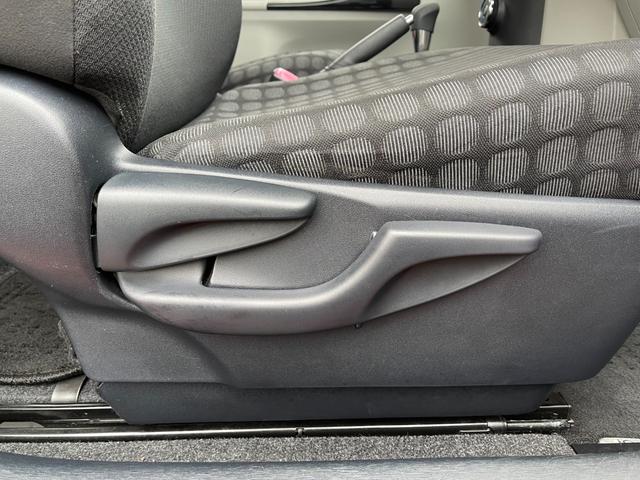 TOYOTA IQ 130G X PACKAGE