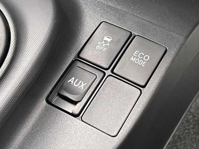 TOYOTA IQ 130G X PACKAGE