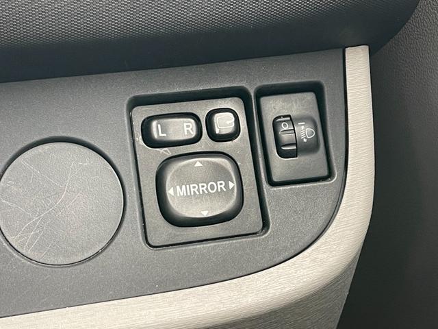 TOYOTA IQ 130G X PACKAGE