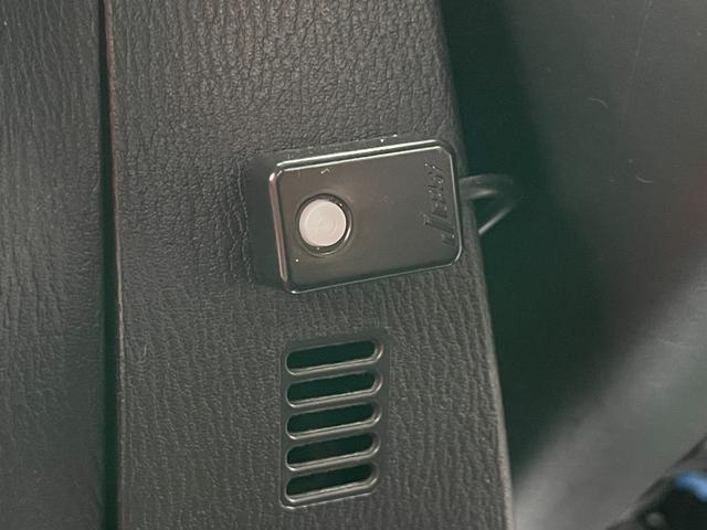 MAZDA DEMIO XD MID CENTURY