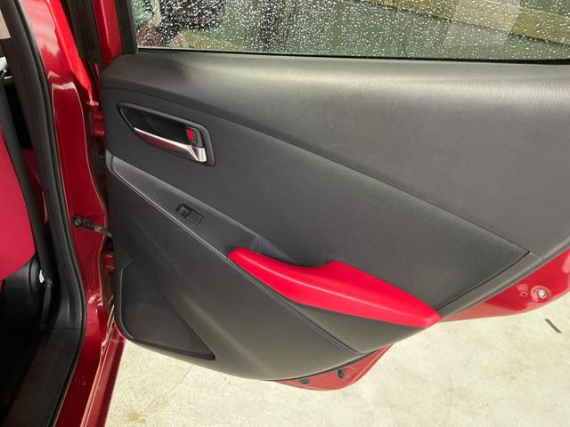 MAZDA DEMIO XD MID CENTURY