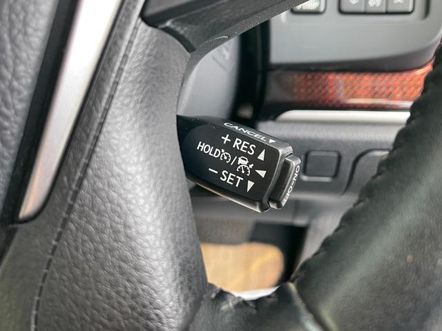 クラウンハイブリッド ロイヤルサルーン 1オーナー/Tコネクトナビ/セーフティセンスP/衝突軽減/レーダークルーズ/Aハイビーム/CD/DVD/BR/TV/BT/Bカメラ/ETC/レーダークルーズ/シートヒーター/Pシート/純正16AW(5枚目)