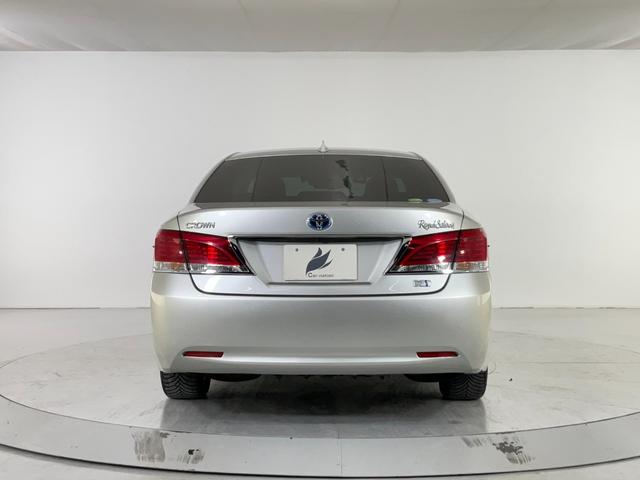 クラウンハイブリッド ロイヤルサルーン 1オーナー/Tコネクトナビ/セーフティセンスP/衝突軽減/レーダークルーズ/Aハイビーム/CD/DVD/BR/TV/BT/Bカメラ/ETC/レーダークルーズ/シートヒーター/Pシート/純正16AW(12枚目)