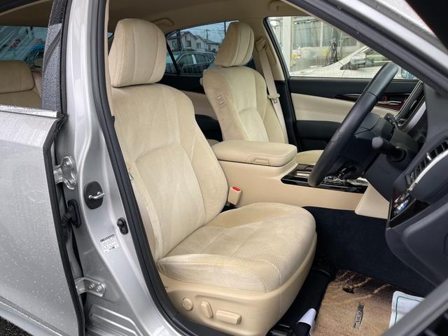 クラウンハイブリッド ロイヤルサルーン 1オーナー/Tコネクトナビ/セーフティセンスP/衝突軽減/レーダークルーズ/Aハイビーム/CD/DVD/BR/TV/BT/Bカメラ/ETC/レーダークルーズ/シートヒーター/Pシート/純正16AW(18枚目)