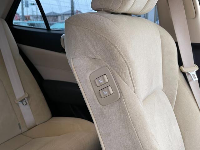 クラウンハイブリッド ロイヤルサルーン 1オーナー/Tコネクトナビ/セーフティセンスP/衝突軽減/レーダークルーズ/Aハイビーム/CD/DVD/BR/TV/BT/Bカメラ/ETC/レーダークルーズ/シートヒーター/Pシート/純正16AW(26枚目)