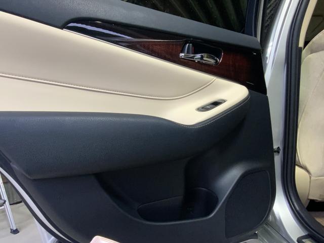 クラウンハイブリッド ロイヤルサルーン 1オーナー/Tコネクトナビ/セーフティセンスP/衝突軽減/レーダークルーズ/Aハイビーム/CD/DVD/BR/TV/BT/Bカメラ/ETC/レーダークルーズ/シートヒーター/Pシート/純正16AW(47枚目)