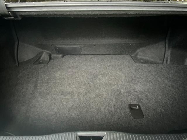 クラウンハイブリッド ロイヤルサルーン 1オーナー/Tコネクトナビ/セーフティセンスP/衝突軽減/レーダークルーズ/Aハイビーム/CD/DVD/BR/TV/BT/Bカメラ/ETC/レーダークルーズ/シートヒーター/Pシート/純正16AW(49枚目)