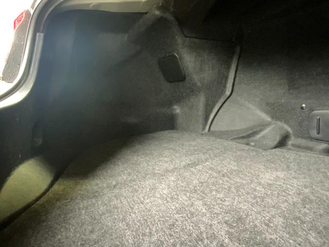 クラウンハイブリッド ロイヤルサルーン 1オーナー/Tコネクトナビ/セーフティセンスP/衝突軽減/レーダークルーズ/Aハイビーム/CD/DVD/BR/TV/BT/Bカメラ/ETC/レーダークルーズ/シートヒーター/Pシート/純正16AW(50枚目)