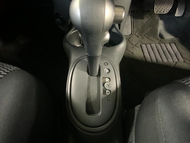 マーチ X Vセレクション ワンオーナー/VDC/アイドリングストップ/プライバシーガラス/インテリジェントキー・プッシュスタート(17枚目)