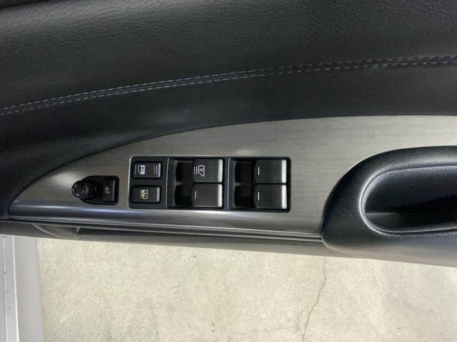 ティアナ 250XL スポーティセレクション 黒革/カーウィングスHDDナビ/S&Bカメラ/HID/プッシュ&スマート/Pシート/Pオットマン/純正17AW/左右独立AAC/CD/DVD/TV/BT/USB/Mサーバー/ETC/オートライト(34枚目)