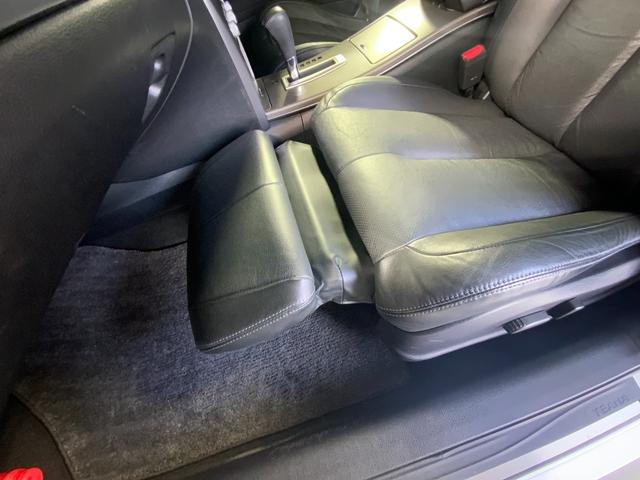 ティアナ 250XL スポーティセレクション 黒革/カーウィングスHDDナビ/S&Bカメラ/HID/プッシュ&スマート/Pシート/Pオットマン/純正17AW/左右独立AAC/CD/DVD/TV/BT/USB/Mサーバー/ETC/オートライト(49枚目)