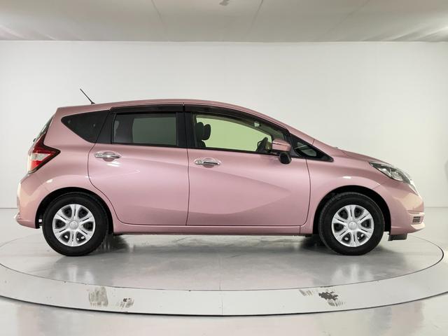 ノート Ｘ　アラウンドビュー／純正ＳＤナビ／衝突軽減／レーンキープ／コーナーセンサー／スマート＆プッシュ／スマートミラー／ＣＤ／ＤＶＤ／Ｂｌｕｅｔｏｏｔｈ／フルセグＴＶ／ｉ－ｓｔｏｐ／Ｍサーバー／オートハイビーム（9枚目）