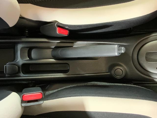 ノート Ｘ　アラウンドビュー／純正ＳＤナビ／衝突軽減／レーンキープ／コーナーセンサー／スマート＆プッシュ／スマートミラー／ＣＤ／ＤＶＤ／Ｂｌｕｅｔｏｏｔｈ／フルセグＴＶ／ｉ－ｓｔｏｐ／Ｍサーバー／オートハイビーム（29枚目）