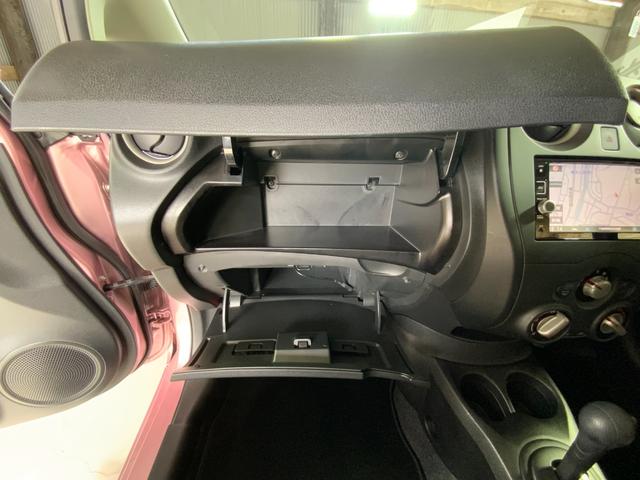 ノート Ｘ　アラウンドビュー／純正ＳＤナビ／衝突軽減／レーンキープ／コーナーセンサー／スマート＆プッシュ／スマートミラー／ＣＤ／ＤＶＤ／Ｂｌｕｅｔｏｏｔｈ／フルセグＴＶ／ｉ－ｓｔｏｐ／Ｍサーバー／オートハイビーム（35枚目）