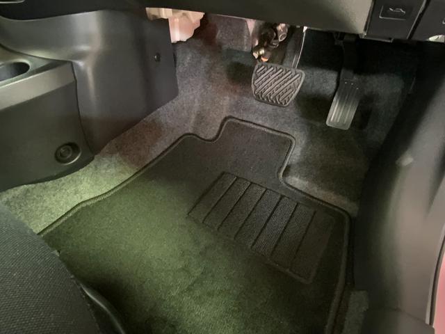 ノート Ｘ　アラウンドビュー／純正ＳＤナビ／衝突軽減／レーンキープ／コーナーセンサー／スマート＆プッシュ／スマートミラー／ＣＤ／ＤＶＤ／Ｂｌｕｅｔｏｏｔｈ／フルセグＴＶ／ｉ－ｓｔｏｐ／Ｍサーバー／オートハイビーム（41枚目）