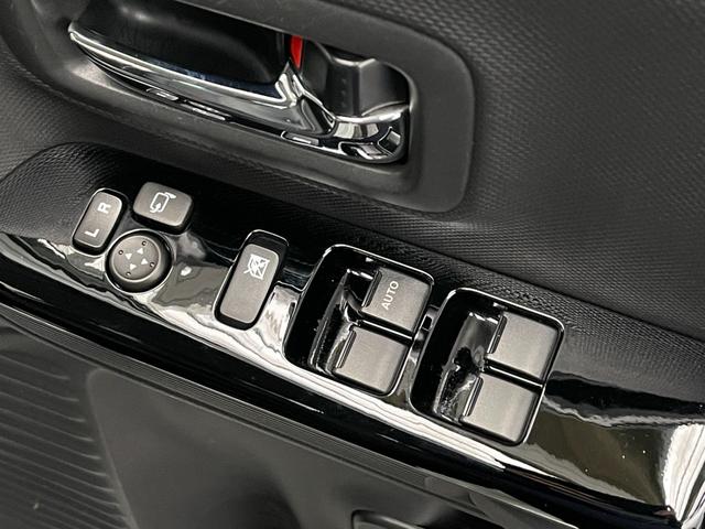 スペーシアカスタム ハイブリッドXSターボ ハーフレザー/両側電動/ナビ/セーフティサポート/衝突軽減/誤発進抑制/CD/DVD/TV/BT/SD/USB/Mサーバー/Bカメラ/ETC/LED/ATハイビーム/シートヒーター/レーダークルーズ(33枚目)