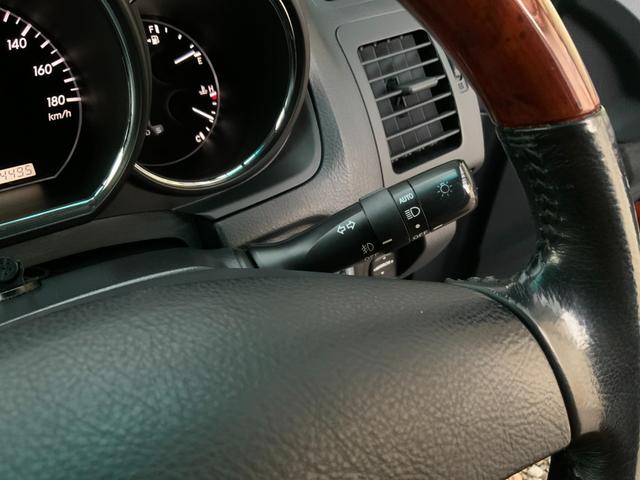 ハリアー ２４０Ｇ　Ｌパッケージアルカンターラセレクション　ワンオーナー／特別仕様車／アルカンターラシート／バックカメラ／ＥＴＣ／パワーシート／電動リアゲート／キーレス／ＣＤ／ＤＶＤ／ＨＩＤヘッドランプ／フォグ／純正１７インチアルミ／ウッドコンビハンドル（38枚目）