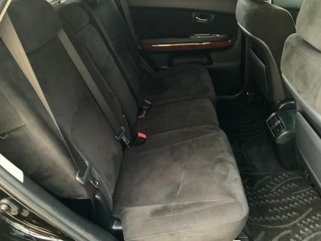 ハリアー ２４０Ｇ　Ｌパッケージアルカンターラセレクション　ワンオーナー／特別仕様車／アルカンターラシート／バックカメラ／ＥＴＣ／パワーシート／電動リアゲート／キーレス／ＣＤ／ＤＶＤ／ＨＩＤヘッドランプ／フォグ／純正１７インチアルミ／ウッドコンビハンドル（43枚目）