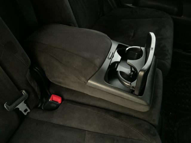 ハリアー ２４０Ｇ　Ｌパッケージアルカンターラセレクション　ワンオーナー／特別仕様車／アルカンターラシート／バックカメラ／ＥＴＣ／パワーシート／電動リアゲート／キーレス／ＣＤ／ＤＶＤ／ＨＩＤヘッドランプ／フォグ／純正１７インチアルミ／ウッドコンビハンドル（44枚目）