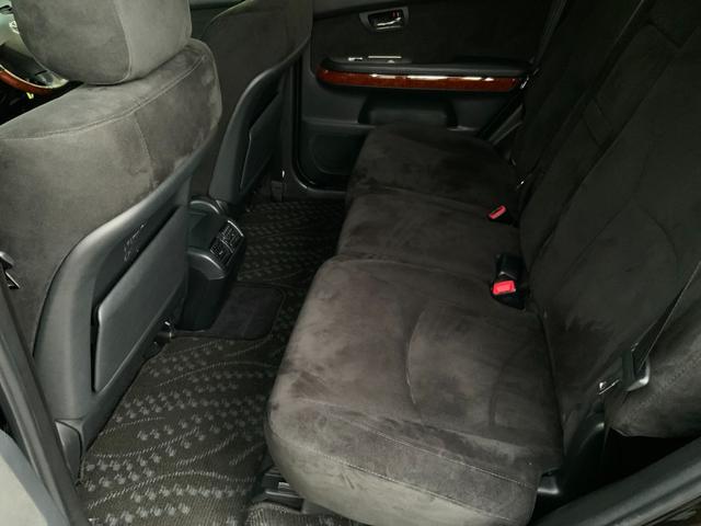 ハリアー ２４０Ｇ　Ｌパッケージアルカンターラセレクション　ワンオーナー／特別仕様車／アルカンターラシート／バックカメラ／ＥＴＣ／パワーシート／電動リアゲート／キーレス／ＣＤ／ＤＶＤ／ＨＩＤヘッドランプ／フォグ／純正１７インチアルミ／ウッドコンビハンドル（46枚目）