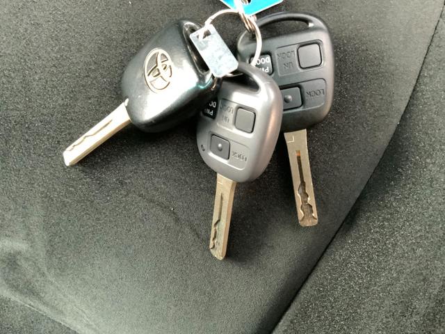 ハリアー ２４０Ｇ　Ｌパッケージアルカンターラセレクション　ワンオーナー／特別仕様車／アルカンターラシート／バックカメラ／ＥＴＣ／パワーシート／電動リアゲート／キーレス／ＣＤ／ＤＶＤ／ＨＩＤヘッドランプ／フォグ／純正１７インチアルミ／ウッドコンビハンドル（54枚目）