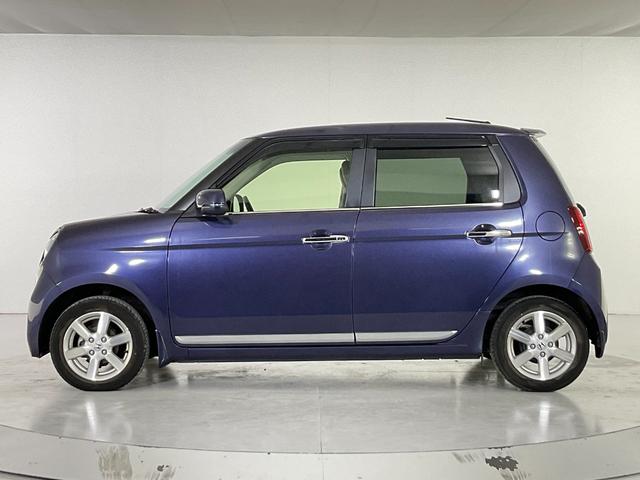 N-ONE プレミアム 純正ナビ/バックカメラ/合皮コンビシート/ETC/HIDヘッドランプ/LEDフォグ/スマートキー/Bluetooth/フルセグTV/CD/DVD/プッシュスタート/i-stop/純正14インチアルミ(12枚目)