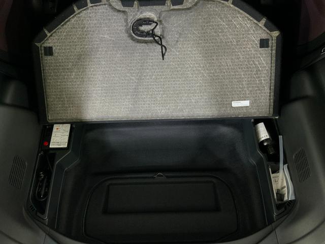 N-ONE プレミアム 純正ナビ/バックカメラ/合皮コンビシート/ETC/HIDヘッドランプ/LEDフォグ/スマートキー/Bluetooth/フルセグTV/CD/DVD/プッシュスタート/i-stop/純正14インチアルミ(20枚目)