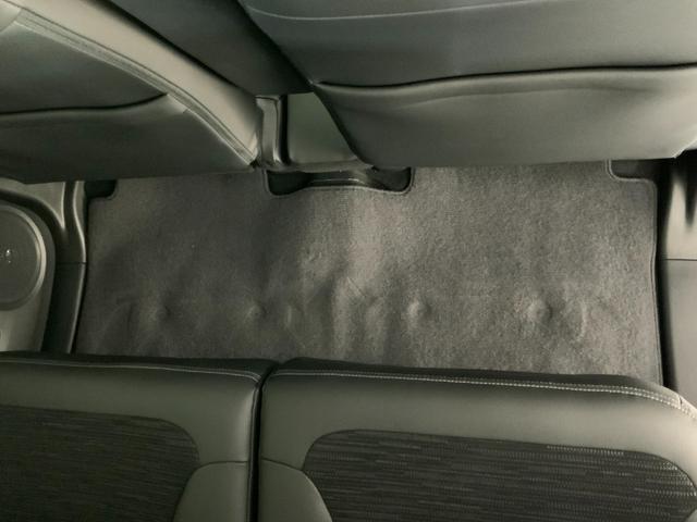 N-ONE プレミアム 純正ナビ/バックカメラ/合皮コンビシート/ETC/HIDヘッドランプ/LEDフォグ/スマートキー/Bluetooth/フルセグTV/CD/DVD/プッシュスタート/i-stop/純正14インチアルミ(27枚目)