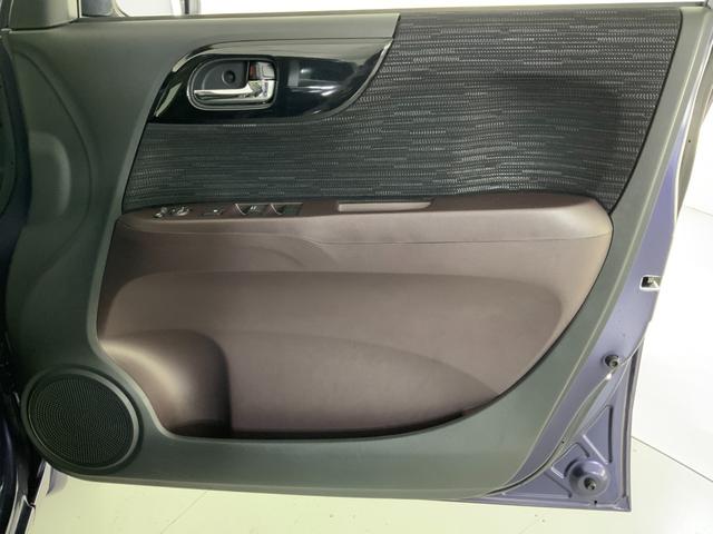 N-ONE プレミアム 純正ナビ/バックカメラ/合皮コンビシート/ETC/HIDヘッドランプ/LEDフォグ/スマートキー/Bluetooth/フルセグTV/CD/DVD/プッシュスタート/i-stop/純正14インチアルミ(52枚目)