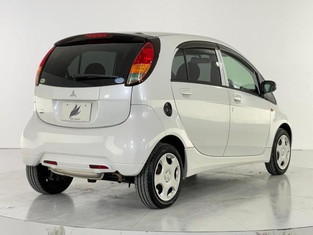 アイ ビバーチェ　ワンオーナー（自社名変済）／純正ナビ／ＥＴＣ／スマートキー／オートライト／ＣＤ／ＤＶＤ／フルセグＴＶ／電動格納ドアミラー／ドライブレコーダー（10枚目）