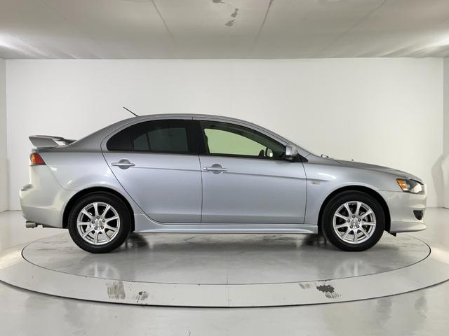 ギャランフォルティス エクシード ワンオーナー/ナビ/ETC/CD/DVD/TV/Bluetooth/USB/SD/オートライト/フォグ/キーレス/電動格納ドアミラー/16インチアルミ/マニュアルモード/エアロ/i-stop(7枚目)