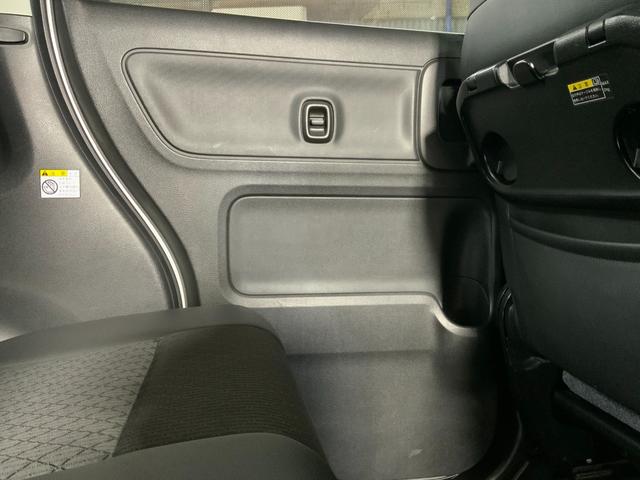 スペーシアカスタム ハイブリッドＸＳターボ　ナビ／セーフティサポート／衝突軽減／誤発進抑制／レーンキープ／クルコン／シートヒーター／ＥＴＣ／両側電動／ＣＤ／ＤＶＤ／フルセグＴＶ／Ｂｌｕｅｔｏｏｔｈ／ソナー／ＬＥＤ／プッシュＳ／オートハイビーム（60枚目）