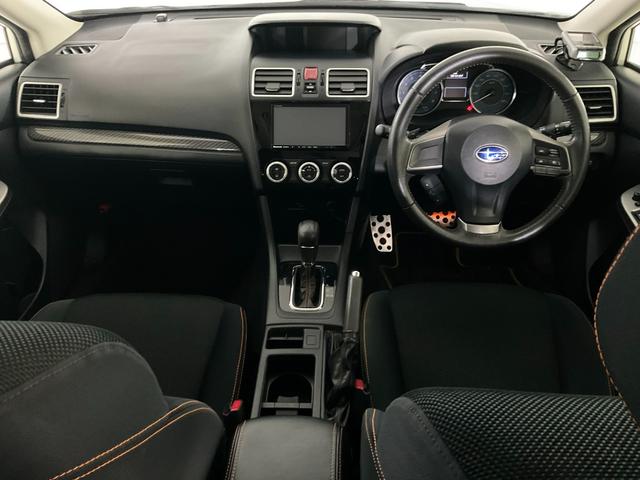 ＸＶ ２．０ｉ－Ｌ　アイサイトポップスター　アイサイトＶｅｒ３／サンルーフ／純正ＳＤナビ／スマート＆プッシュ／ＥＴＣ／Ｂカメラ／ＨＩＤライト／パワーシート／純正１７ＡＷ／フォグライト／ルーフレール／ｉ－ｓｔｏｐ／フルセグ／ＢＴ／ＣＤ／ＤＶＤ（2枚目）