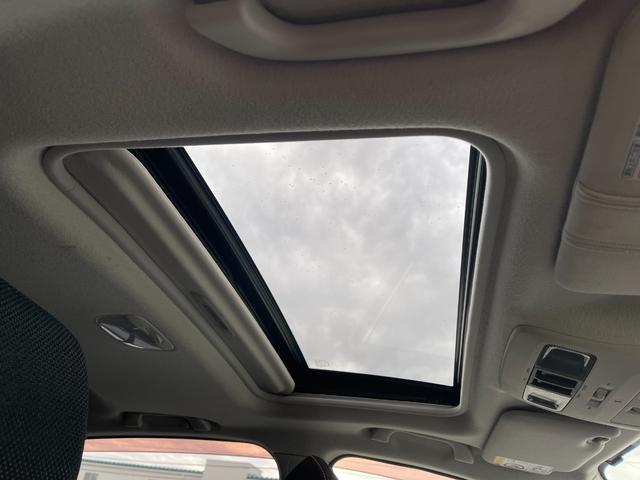 ＸＶ ２．０ｉ－Ｌ　アイサイトポップスター　アイサイトＶｅｒ３／サンルーフ／純正ＳＤナビ／スマート＆プッシュ／ＥＴＣ／Ｂカメラ／ＨＩＤライト／パワーシート／純正１７ＡＷ／フォグライト／ルーフレール／ｉ－ｓｔｏｐ／フルセグ／ＢＴ／ＣＤ／ＤＶＤ（3枚目）